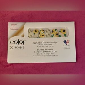 Color Street Sunflower Child Nail Strips